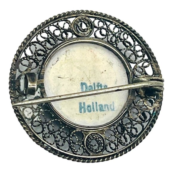 Delfts Holland Blue Vintage Brooch Ceramic and Sterling Silver Made in Holland - Picture 5 of 8